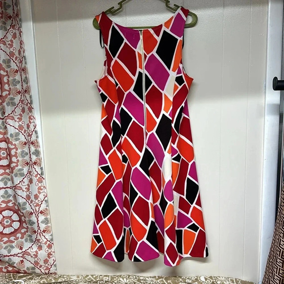Worthington Fit & Flare Dress Vibrant Color Block Animal Giraffe Print Size 14 - Picture 4 of 9